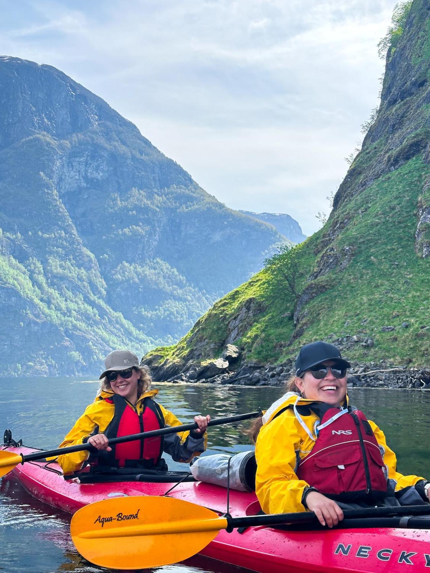 Svingen Guesthouse - Panoramic Fjord Views In Flåm Екстериор снимка